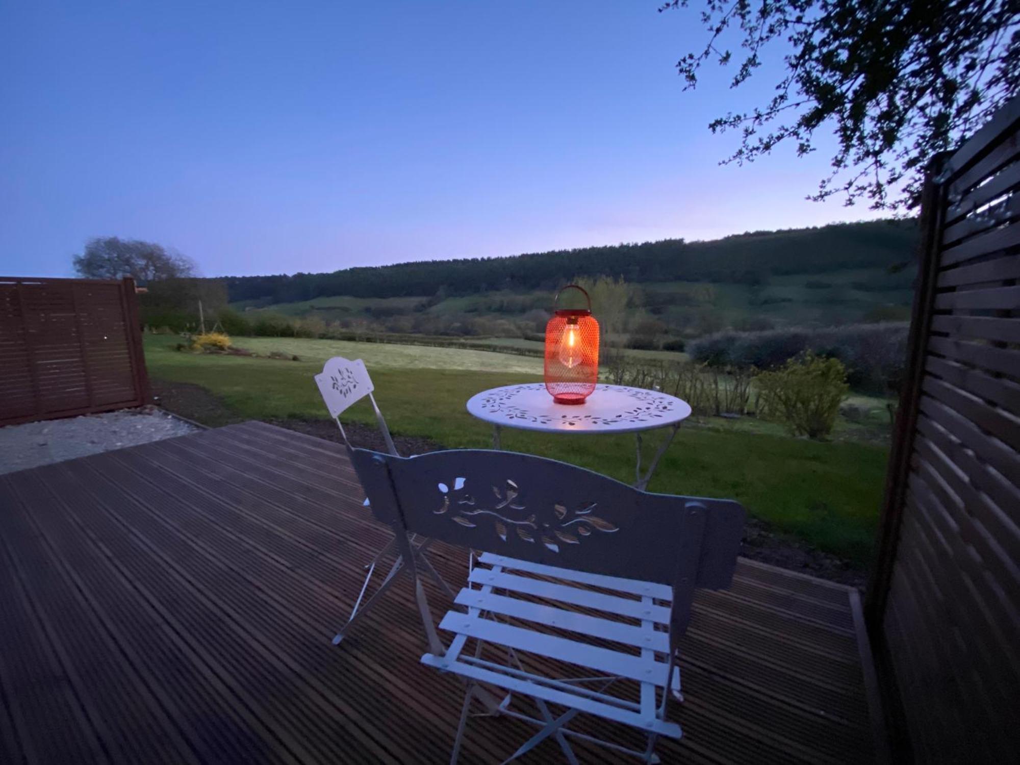 Отель Luxury Glamping In North Yorkshire National Park & Coastal Area Скарборо Экстерьер фото
